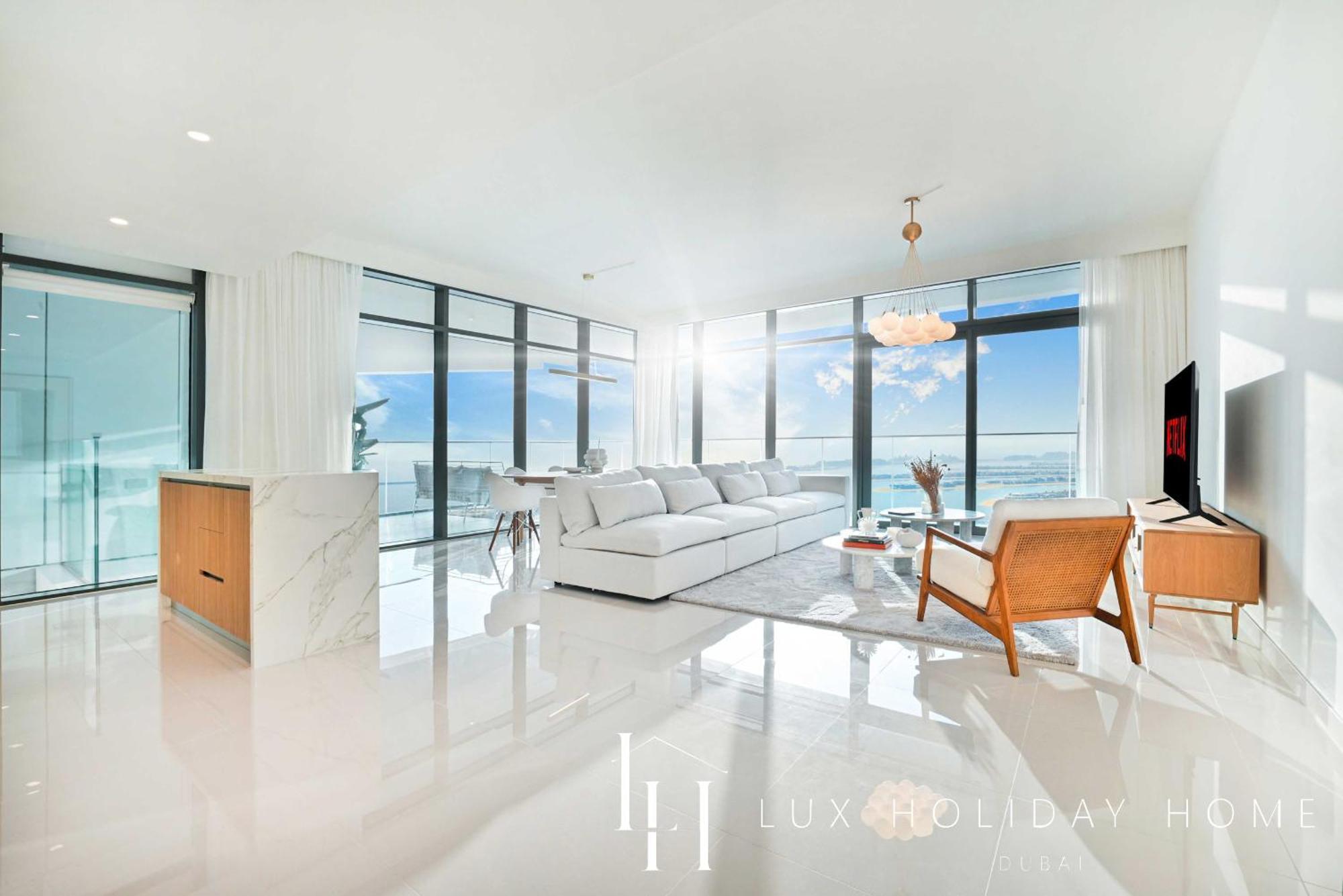 Lux The Ultra Luxury Palm Eye View * Dubai