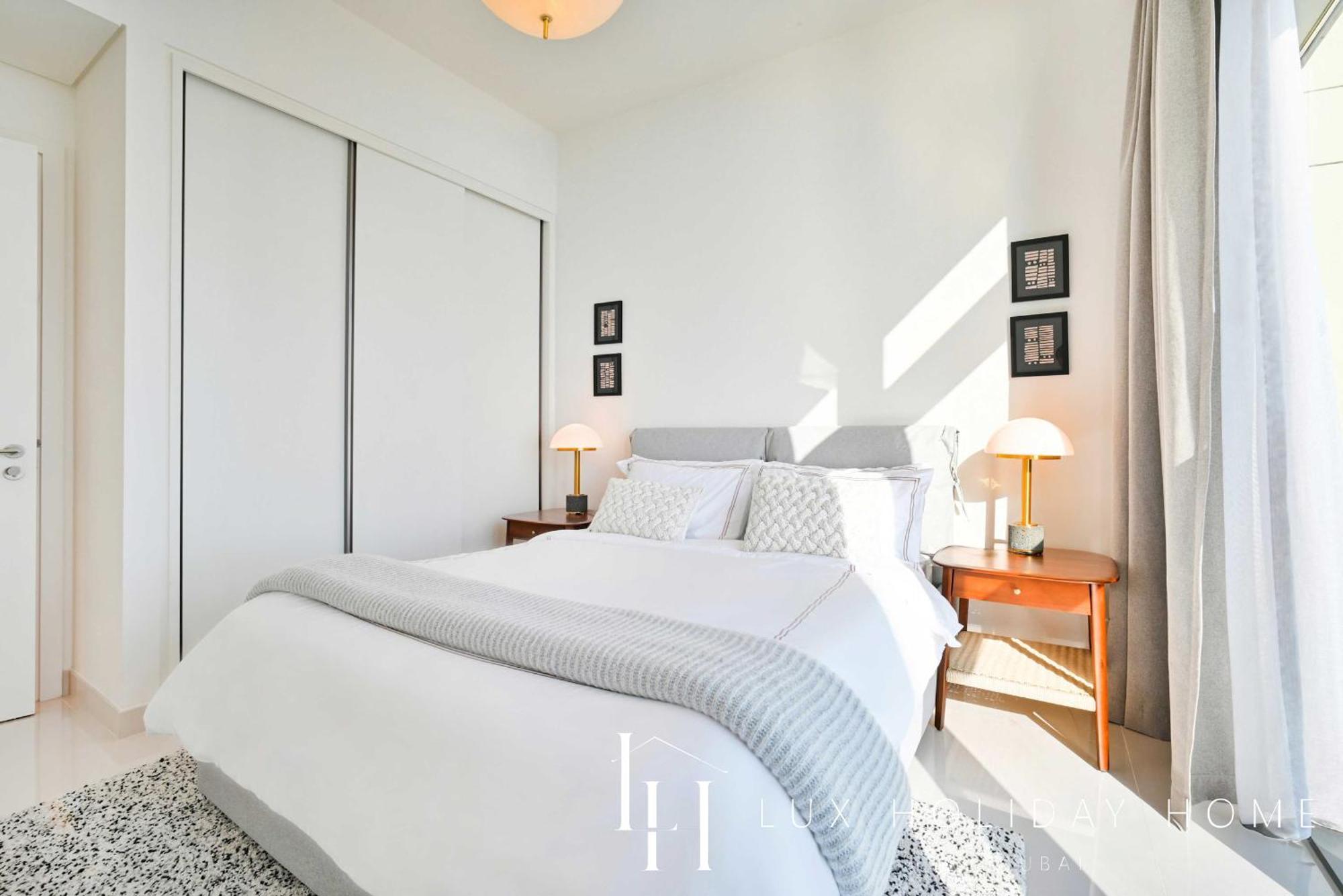 Lux The Ultra Luxury Palm Eye View Dubai